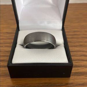 Men’s Tungsten Ring sz 12